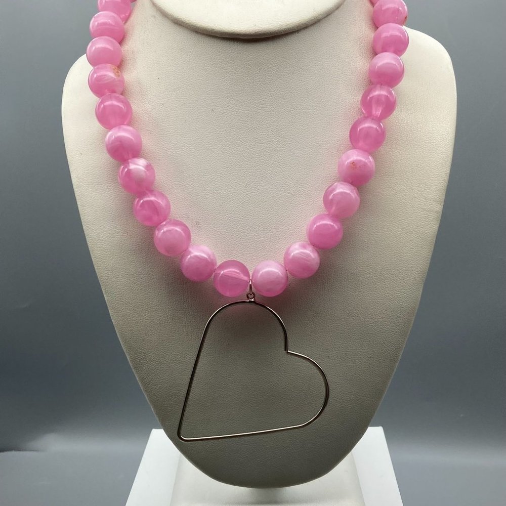 Bubble Gum Pink Beaded Necklace with Wire Open Heart Pendant in Silver Tone